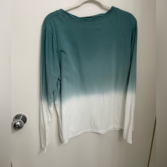 Long sleeve tee - Picture 2 of 8